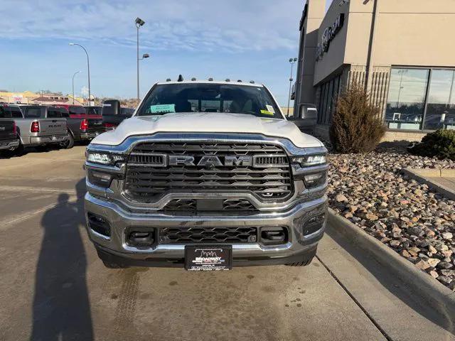 2026 RAM Ram 2500 RAM 2500 TRADESMAN CREW CAB 4X4 64 BOX
