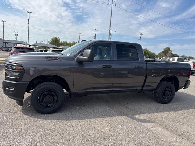 2026 RAM Ram 2500 RAM 2500 TRADESMAN CREW CAB 4X2 64 BOX