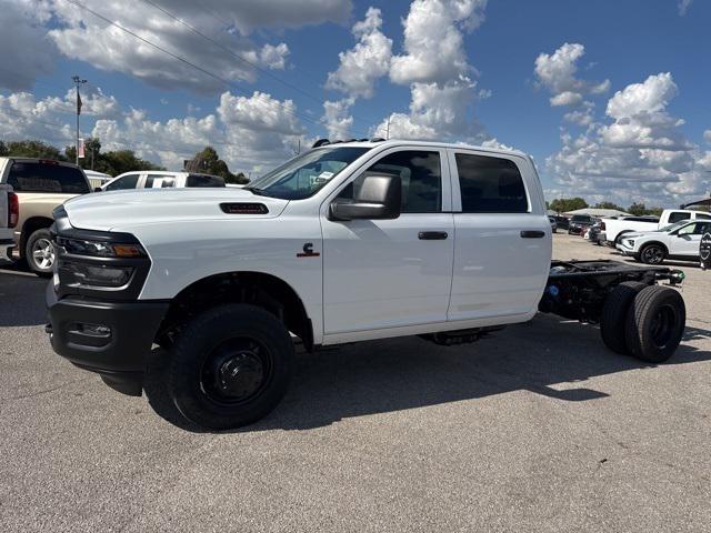 2026 RAM Ram 3500 Chassis Cab RAM 3500 TRADESMAN CREW CAB CHASSIS 4X4 60 CA