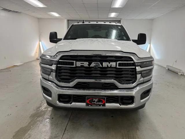 2026 Ram 2500 Tradesman Crew Cab 4x4 64 Box
