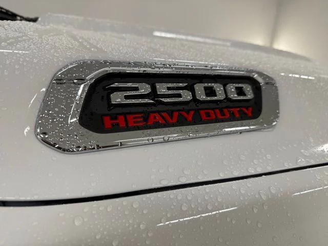 2026 Ram 2500 Tradesman Crew Cab 4x4 64 Box
