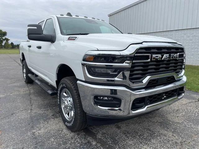 2026 RAM Ram 3500 RAM 3500 TRADESMAN CREW CAB 4X4 64 BOX