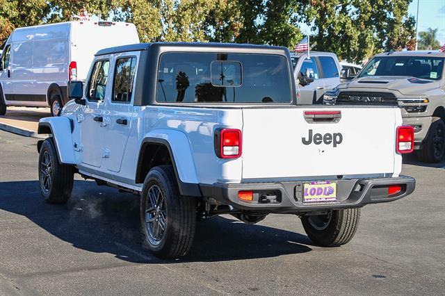 2025 Jeep Gladiator GLADIATOR SPORT S 4X4 2025 Jeep Gladiator GLADIATOR SPORT S 4X4