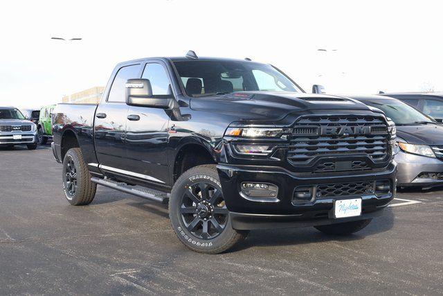 2026 RAM Ram 2500 RAM 2500 BLACK EXPRESS CREW CAB 4X4 64 BOX