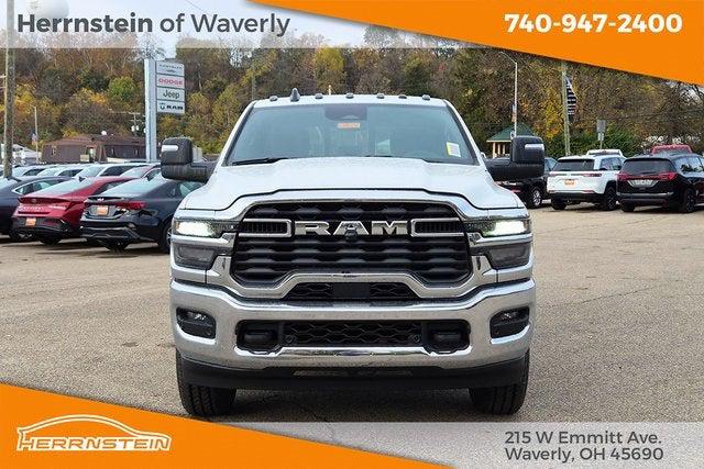 2026 RAM Ram 3500 RAM 3500 TRADESMAN CREW CAB 4X4 64 BOX 2026 RAM Ram 3500 RAM 3500 TRADESMAN CREW CAB 4X4 64 BOX