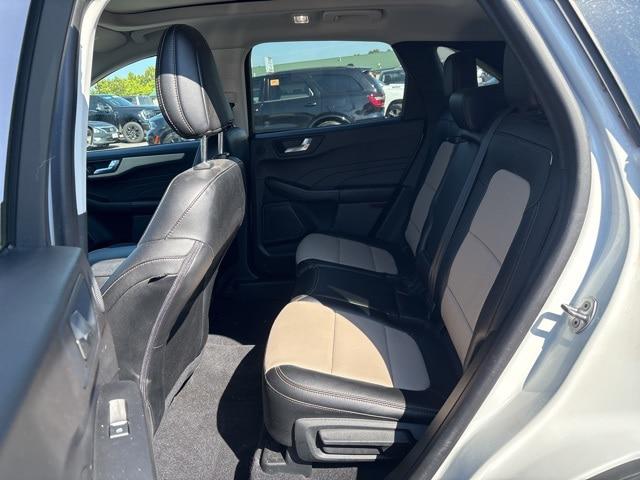 2021 Ford Escape Titanium Hybrid