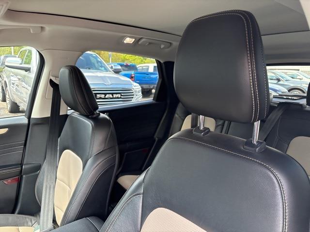 2021 Ford Escape Titanium Hybrid