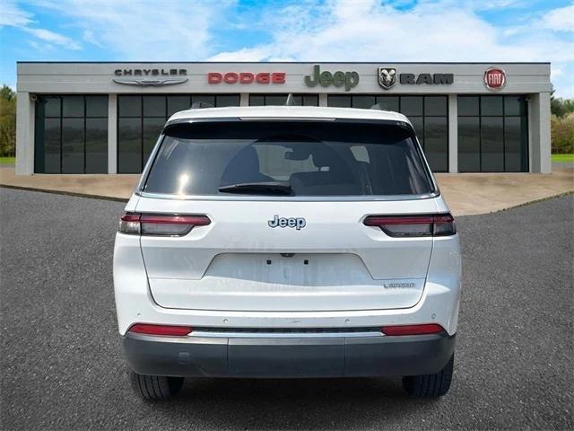 2023 Jeep Grand Cherokee L Laredo 4x2