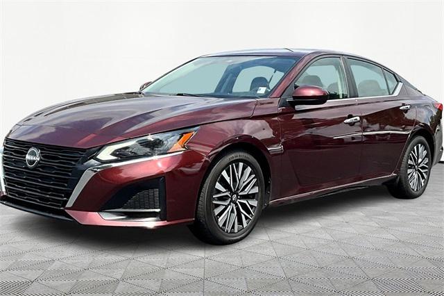 2023 Nissan Altima SV FWD