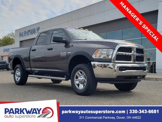 2017 RAM 2500 Tradesman Crew Cab 4x4 64 Box 2017 RAM 2500 Tradesman Crew Cab 4x4 64 Box