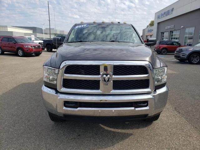 2017 RAM 2500 Tradesman Crew Cab 4x4 64 Box