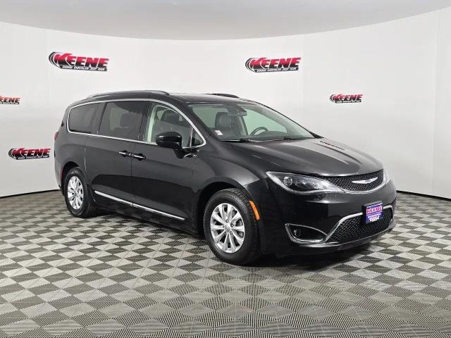 2018 Chrysler Pacifica Touring L 2018 Chrysler Pacifica Touring L