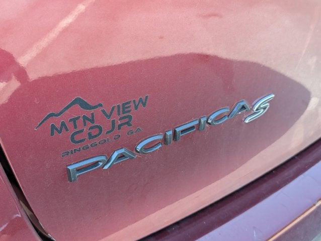 2020 Chrysler Pacifica Touring