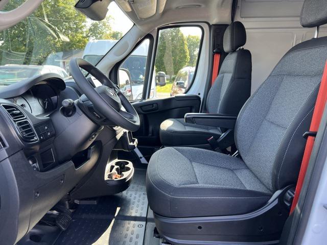 2025 RAM ProMaster 2500 Cargo Van Tradesman High Roof 159 WB w/Pass Seat