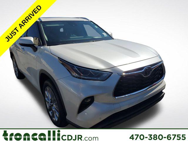 2023 Toyota Highlander XLE