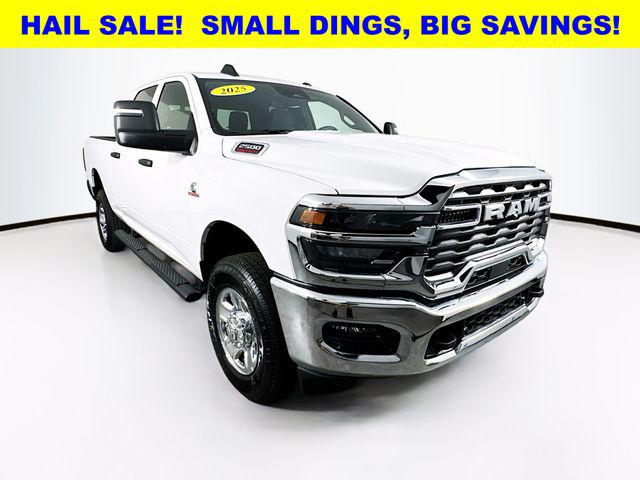 2025 RAM 2500 Tradesman Crew Cab 4x4 64 Box