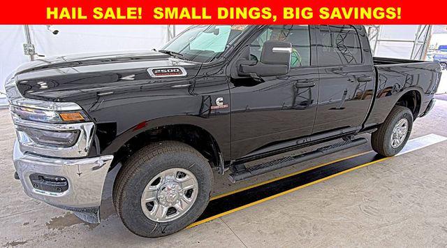 2025 RAM 2500 Tradesman Crew Cab 4x4 64 Box