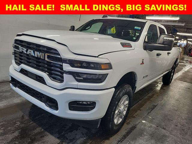 2025 RAM 3500 Big Horn Crew Cab 4x4 8 Box