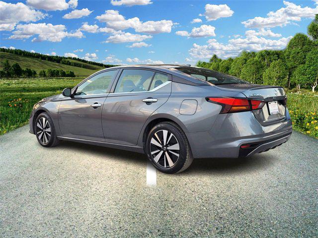 2022 Nissan Altima SV FWD