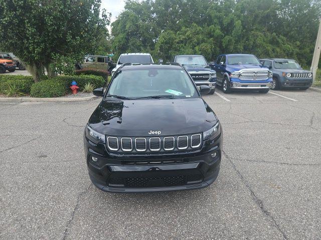 2022 Jeep Compass Latitude FWD