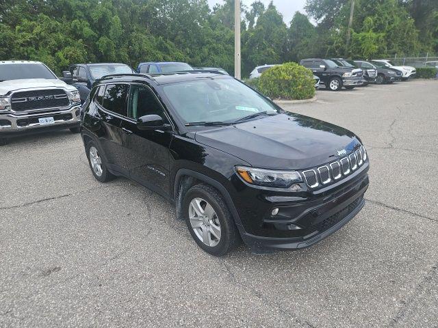 2022 Jeep Compass Latitude FWD