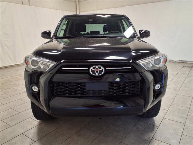 2024 Toyota 4Runner SR5 2024 Toyota 4Runner SR5