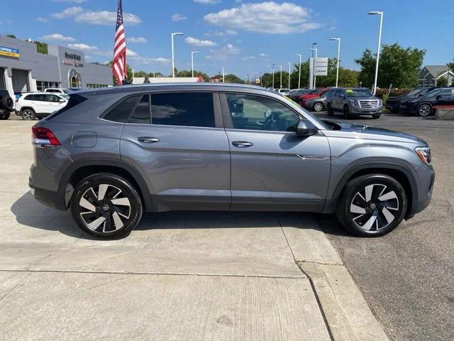 2024 Volkswagen Atlas Cross Sport 2.0T SE w/Technology 2024 Volkswagen Atlas Cross Sport 2.0T SE w/Technology