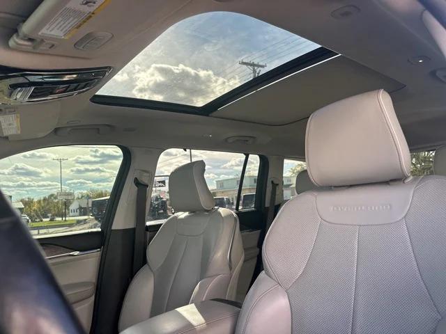 2022 Jeep Grand Cherokee L Overland 4x4