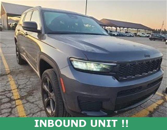 2022 Jeep Grand Cherokee L Altitude 4x4