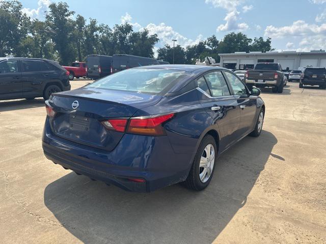 2022 Nissan Altima S FWD