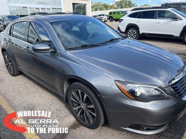 2012 Chrysler 200 S