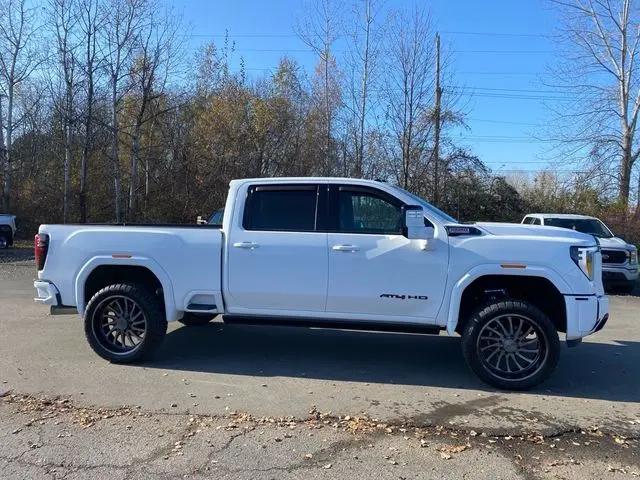 2025 GMC Sierra 3500HD 4WD Crew Cab Standard Bed AT4