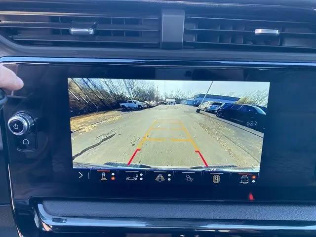 2025 GMC Sierra 3500HD 4WD Crew Cab Standard Bed AT4
