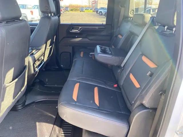 2025 GMC Sierra 3500HD 4WD Crew Cab Standard Bed AT4