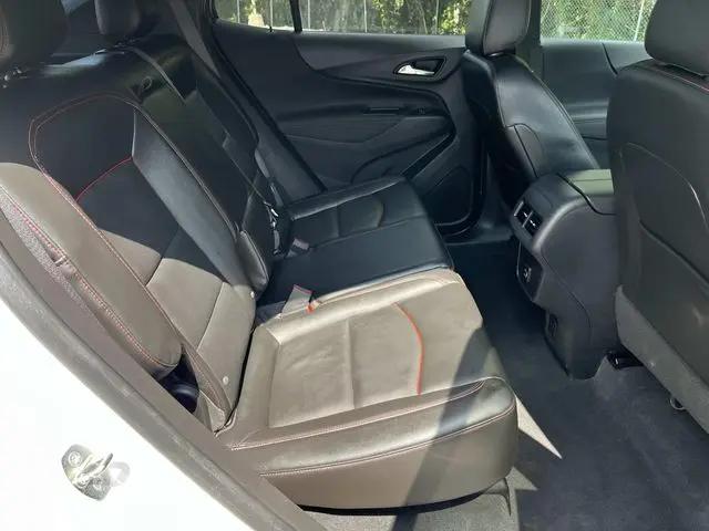 2022 Chevrolet Equinox FWD RS