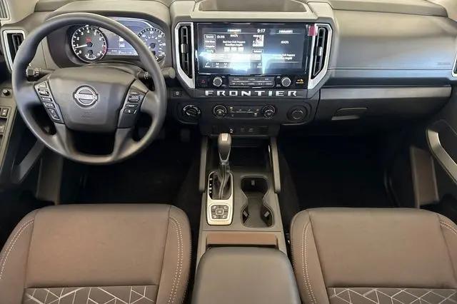 2026 Nissan Frontier Crew Cab SV 4x4