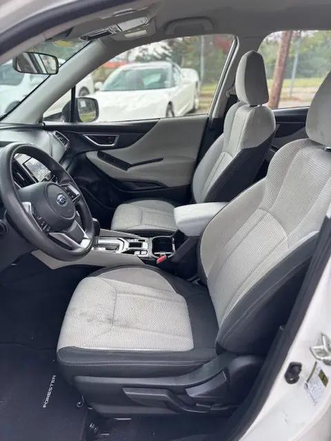 2022 Subaru Forester Base