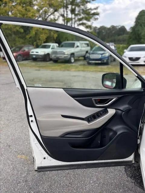2022 Subaru Forester Base