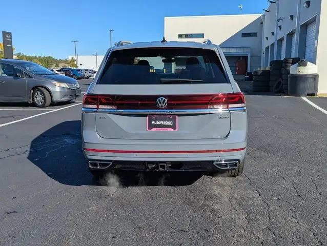 2026 Volkswagen Atlas SEL Premium R-Line