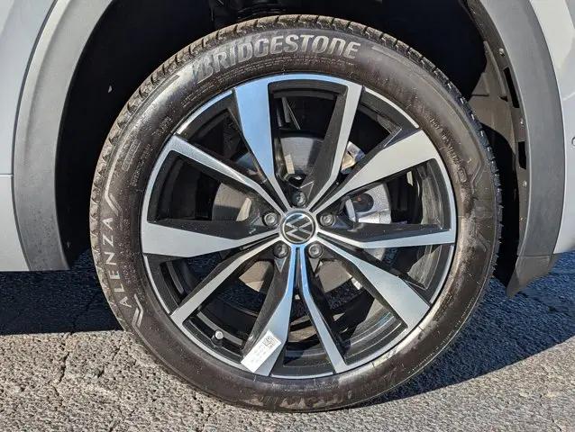 2026 Volkswagen Atlas SEL Premium R-Line
