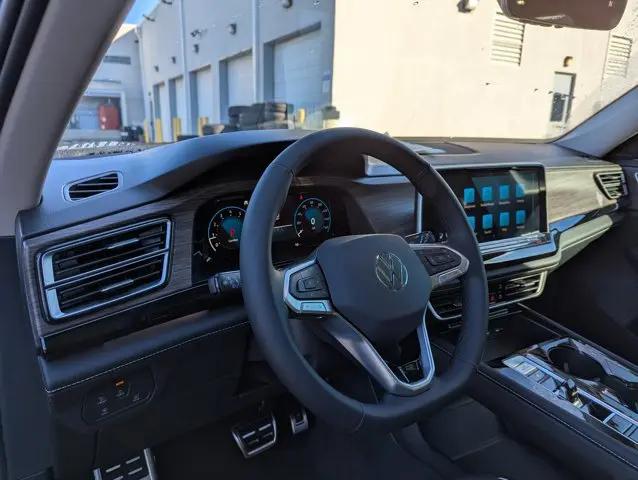 2026 Volkswagen Atlas SEL Premium R-Line