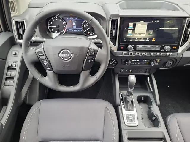 2026 Nissan Frontier Crew Cab SV 4x4