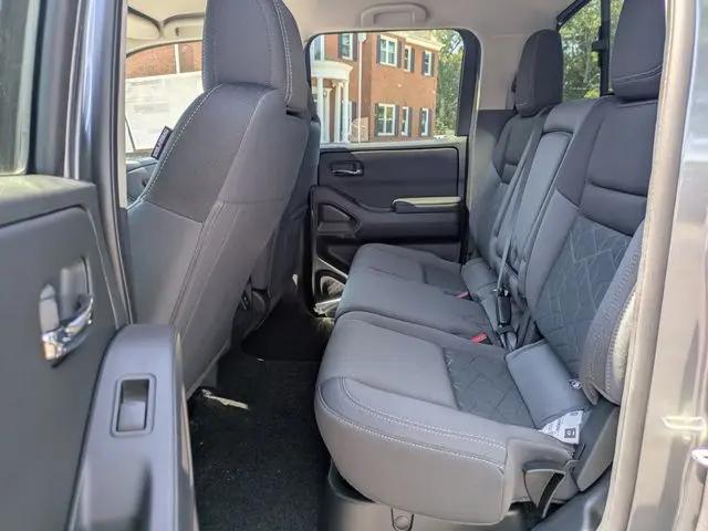 2026 Nissan Frontier Crew Cab SV 4x4