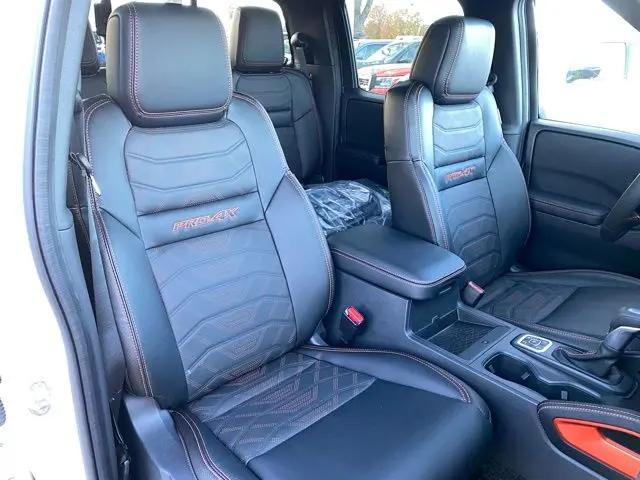 2026 Nissan Frontier Crew Cab PRO-4X 4x4