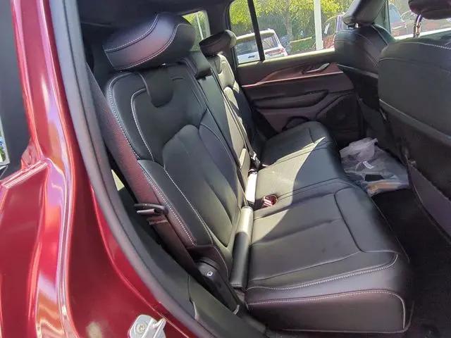 2025 Jeep Grand Cherokee Limited 4x4