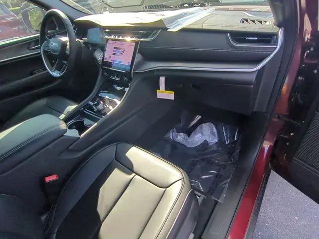 2025 Jeep Grand Cherokee Limited 4x4