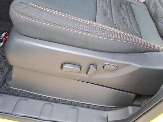 2026 Nissan Frontier Crew Cab Long Bed PRO-4X 4x4