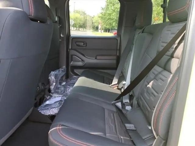2026 Nissan Frontier Crew Cab Long Bed PRO-4X 4x4