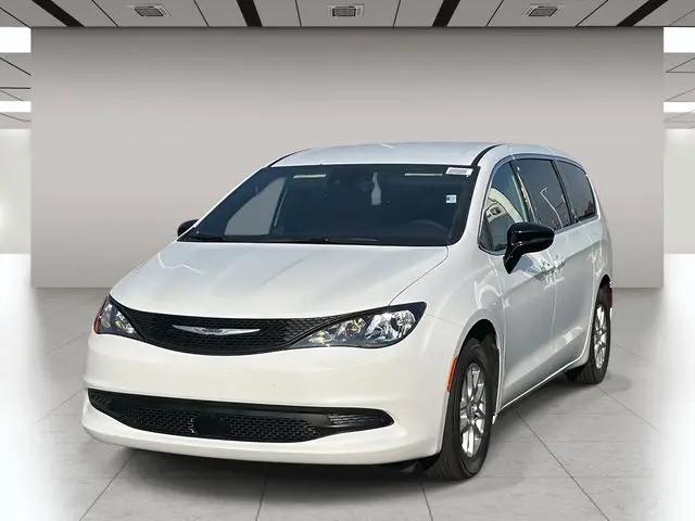 2026 Chrysler Voyager LX