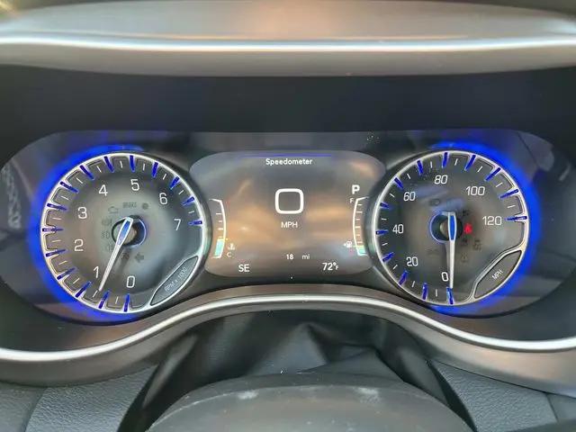 2026 Chrysler Voyager LX